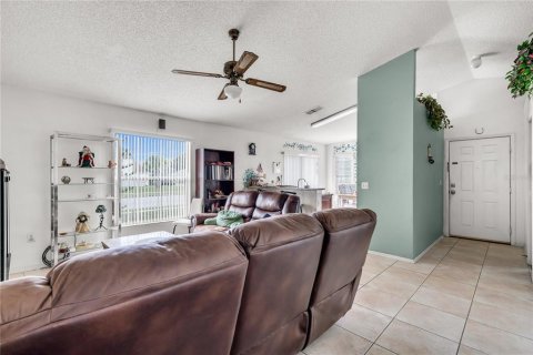 Villa ou maison à vendre à Kissimmee, Floride: 3 chambres, 143.81 m2 № 1340086 - photo 7