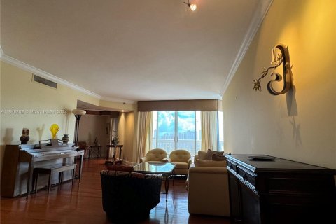 Condo in Aventura, Florida, 3 bedrooms  № 1331063 - photo 22