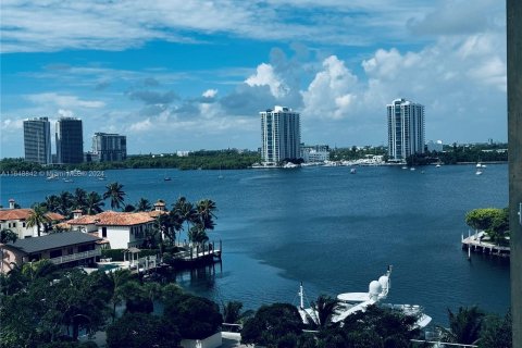 Condo in Aventura, Florida, 3 bedrooms  № 1331063 - photo 1