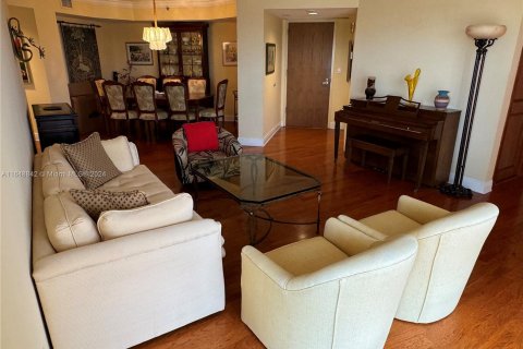 Condominio en venta en Aventura, Florida, 3 dormitorios, 170.94 m2 № 1331063 - foto 19