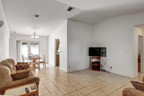 House in Deerfield Beach, Florida 3 bedrooms, 151.99 sq.m. № 1346776 - photo 8