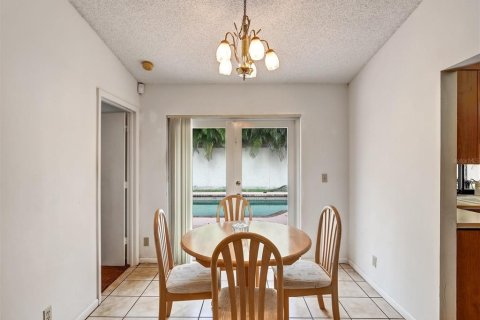 Casa en venta en Deerfield Beach, Florida, 3 dormitorios, 151.99 m2 № 1346776 - foto 9