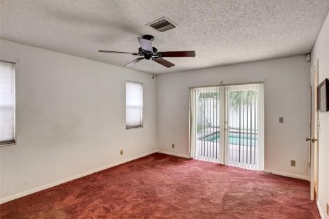 House in Deerfield Beach, Florida 3 bedrooms, 151.99 sq.m. № 1346776 - photo 18