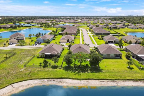 Villa ou maison à vendre à Vero Beach, Floride: 4 chambres, 169.83 m2 № 1221624 - photo 11