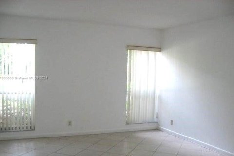 Condo in Boca Raton, Florida, 3 bedrooms  № 1305445 - photo 7