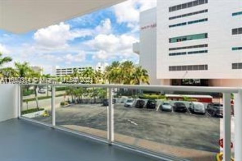 Condominio en venta en Hollywood, Florida, 2 dormitorios, 80.92 m2 № 1332367 - foto 12