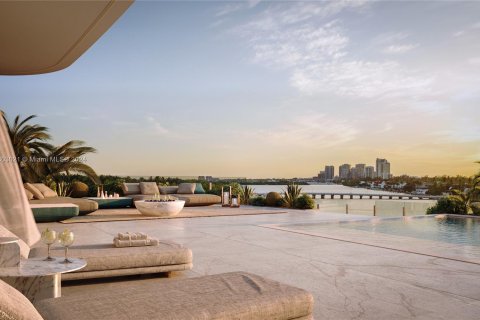 Condo in Miami, Florida, 4 bedrooms  № 1292643 - photo 2