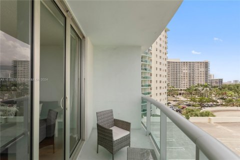 Copropriété à vendre à Hollywood, Floride: 1 chambre, 81.2 m2 № 1292642 - photo 19