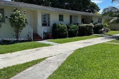 Commercial property in Miami, Florida 198.35 sq.m. № 1239437 - photo 3