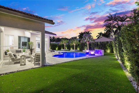 Villa ou maison à vendre à Weston, Floride: 4 chambres, 263.47 m2 № 1427252 - photo 13