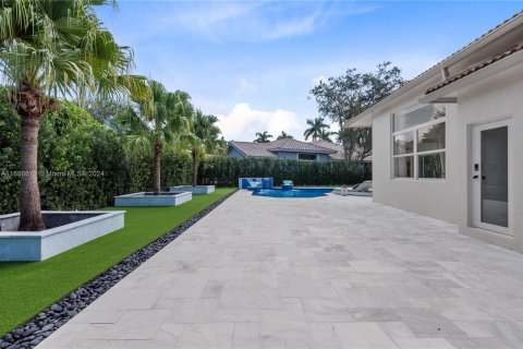 Villa ou maison à vendre à Weston, Floride: 4 chambres, 263.47 m2 № 1427252 - photo 27