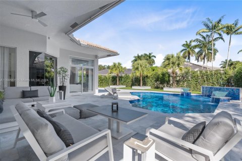 Villa ou maison à vendre à Weston, Floride: 4 chambres, 263.47 m2 № 1427252 - photo 16