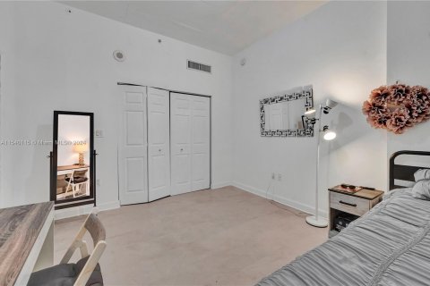 Condominio en venta en Miami, Florida, 1 dormitorio, 68.56 m2 № 1431202 - foto 16