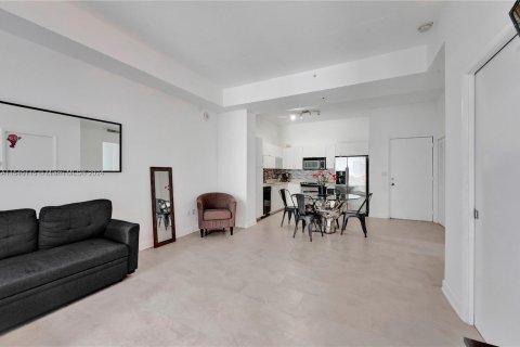 Condominio en venta en Miami, Florida, 1 dormitorio, 68.56 m2 № 1431202 - foto 14