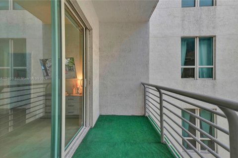 Condominio en venta en Miami, Florida, 1 dormitorio, 68.56 m2 № 1431202 - foto 19