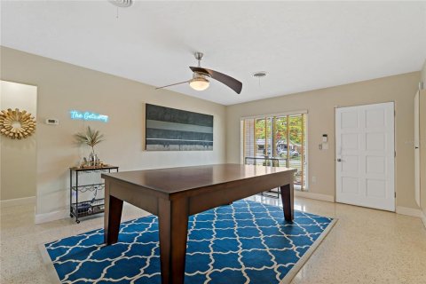 Villa ou maison à louer à Sarasota, Floride: 2 chambres, 129.32 m2 № 504639 - photo 14