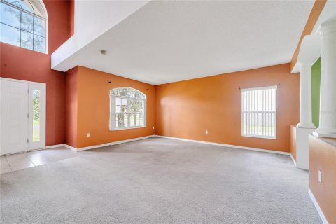 House in Kissimmee, Florida 5 bedrooms, 253.99 sq.m. № 1371606 - photo 6