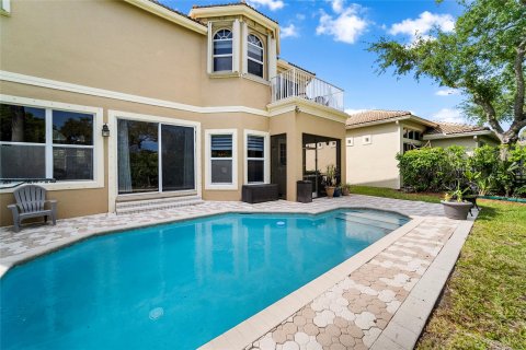 House in Coral Springs, Florida 5 bedrooms, 306.95 sq.m. № 1117013 - photo 16
