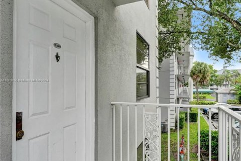 Condo in Davie, Florida, 2 bedrooms  № 1348382 - photo 3