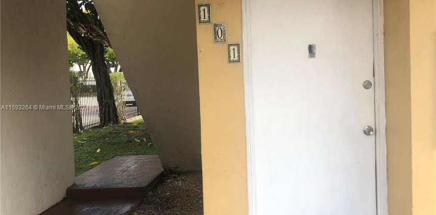 Condo à Miami, Floride, 2 chambres  № 1184809