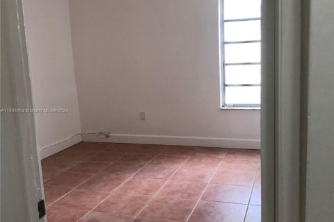 Copropriété à vendre à Miami, Floride: 2 chambres, 89.93 m2 № 1184809 - photo 16