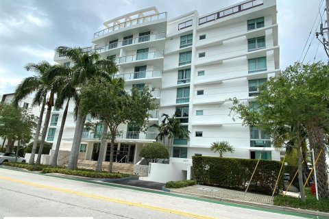 Copropriété à vendre à Bay Harbor Islands, Floride: 3 chambres, 236.62 m2 № 1168740 - photo 10