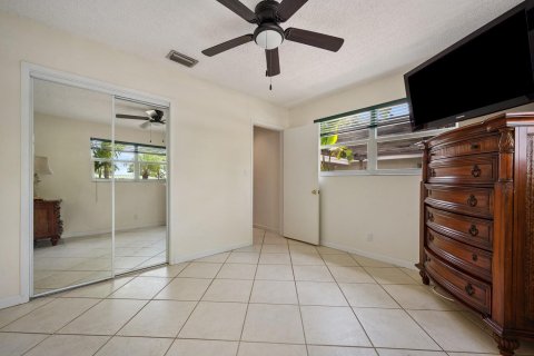 House in Fort Lauderdale, Florida 2 bedrooms, 127.83 sq.m. № 1185430 - photo 9