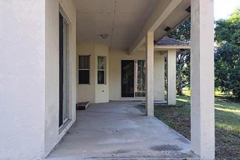 Casa en venta en Loxahatchee Groves, Florida, 4 dormitorios, 232.26 m2 № 1185428 - foto 2