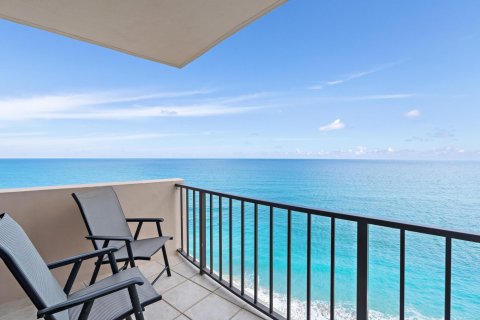 Condominio en venta en Riviera Beach, Florida, 2 dormitorios, 139.35 m2 № 1016175 - foto 18