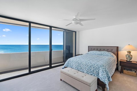 Condominio en venta en Riviera Beach, Florida, 2 dormitorios, 139.35 m2 № 1016175 - foto 16