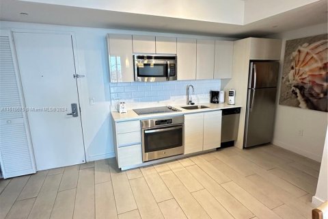 Copropriété à vendre à Hallandale Beach, Floride: 2 chambres, 95.69 m2 № 1239896 - photo 14