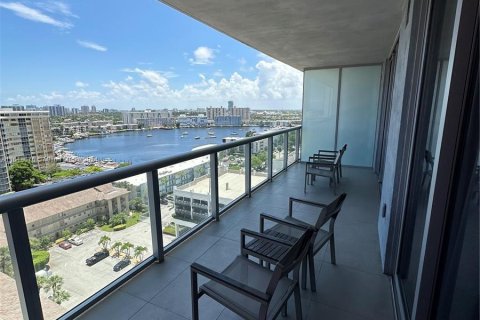 Copropriété à vendre à Hallandale Beach, Floride: 2 chambres, 95.69 m2 № 1239896 - photo 23