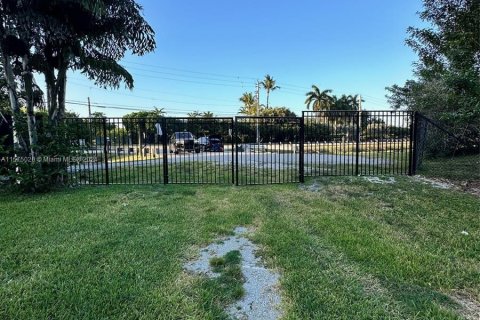 Terrain à vendre à Davie, Floride № 1151825 - photo 3