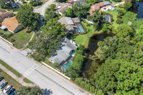 Casa en venta en Dunedin, Florida, 4 dormitorios, 243.68 m2 № 1349977 - foto 2