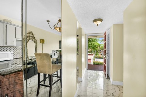 Condominio en venta en Lake Worth, Florida, 1 dormitorio, 70.7 m2 № 1186926 - foto 20