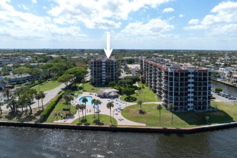 Copropriété à vendre à Boca Raton, Floride: 2 chambres, 122.17 m2 № 1146113 - photo 11