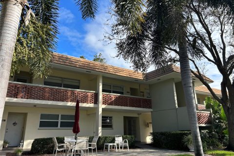 Copropriété à vendre à Pompano Beach, Floride: 2 chambres, 88.91 m2 № 1146194 - photo 2