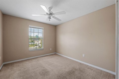 Townhouse in Tampa, Florida 3 bedrooms, 184.69 sq.m. № 1087008 - photo 30