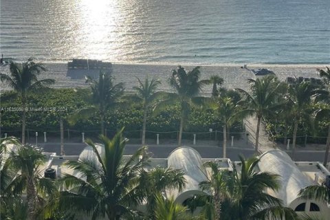 Condominio en venta en Miami Beach, Florida, 1 dormitorio, 75.07 m2 № 1305033 - foto 29