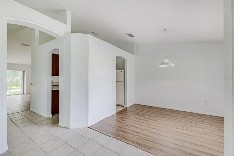 Casa en venta en Winter Haven, Florida, 3 dormitorios, 150.87 m2 № 1385095 - foto 6