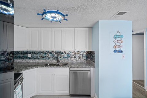 Copropriété à vendre à New Port Richey, Floride: 1 chambre, 63.92 m2 № 1210946 - photo 22