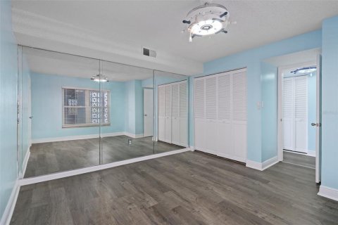 Copropriété à vendre à New Port Richey, Floride: 1 chambre, 63.92 m2 № 1210946 - photo 26