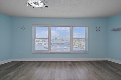 Copropriété à vendre à New Port Richey, Floride: 1 chambre, 63.92 m2 № 1210946 - photo 13