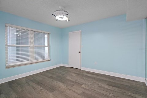 Copropriété à vendre à New Port Richey, Floride: 1 chambre, 63.92 m2 № 1210946 - photo 28