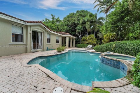 Villa ou maison à vendre à Palmetto Bay, Floride: 4 chambres, 234.3 m2 № 1360392 - photo 14