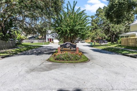 Villa ou maison à vendre à Palm Harbor, Floride: 2 chambres, 111.58 m2 № 1344386 - photo 2