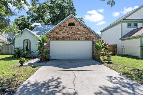 Villa ou maison à vendre à Palm Harbor, Floride: 2 chambres, 111.58 m2 № 1344386 - photo 1