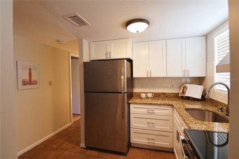 Condo in Bradenton, Florida, 2 bedrooms  № 1344388 - photo 4