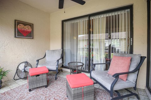 Casa en venta en Boynton Beach, Florida, 2 dormitorios, 130.06 m2 № 1119887 - foto 4