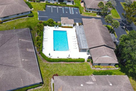 Villa ou maison à vendre à Boynton Beach, Floride: 2 chambres, 130.06 m2 № 1119887 - photo 1